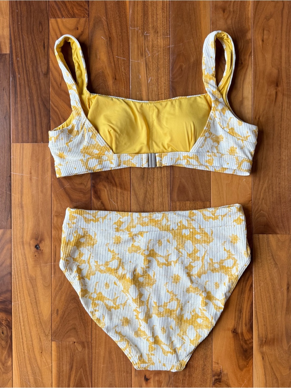 Yellow Ribbed Two-Piece Swim Set - Picture 2 of 4